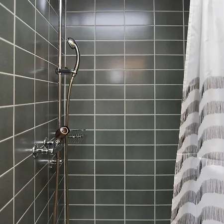 Apartamento Chaes Gruebi Apt-s By Interhome